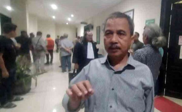 Indra Priangkasa, Tim penasihat hukum terdakwa Bupati Ponorogo SS.