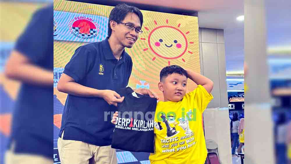 Ketua King Knight Creative, Hesnud Daulah