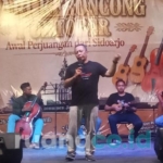 Inisiator yang juga pegiat musik Keroncong Sidoarjo, Agus Subagyo alias Mas Gustav, menyanyikan lagu ciptaannya berjudul "Keroncong Sidoarjo" sebagai sebagai penanda lahirnya Hari Keroncong Nasional dari Sidoarjo. (Din)