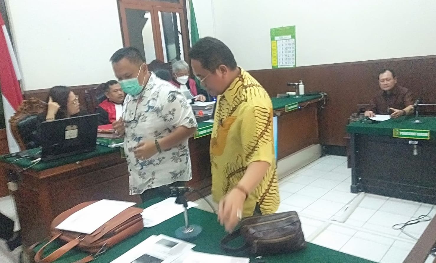 PH penggugat menyerahkan barang bukti