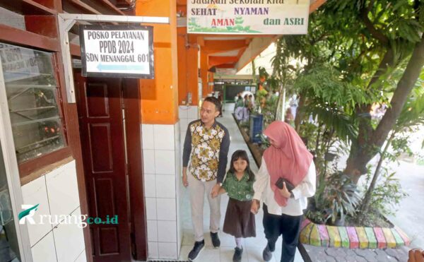 Posko PPDB SD SMP Surabaya