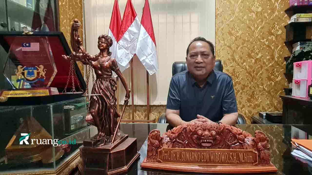 Pakar Hukum Prof Sunarno Edy Wibowo