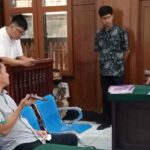 sidang penadah 300 juta