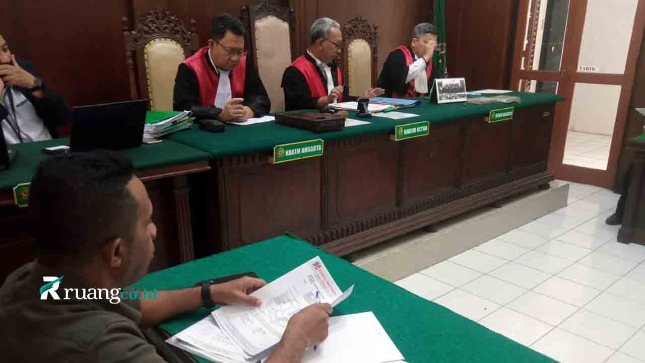 Sidang Gugatan Koperasi SDR di PN Surabaya