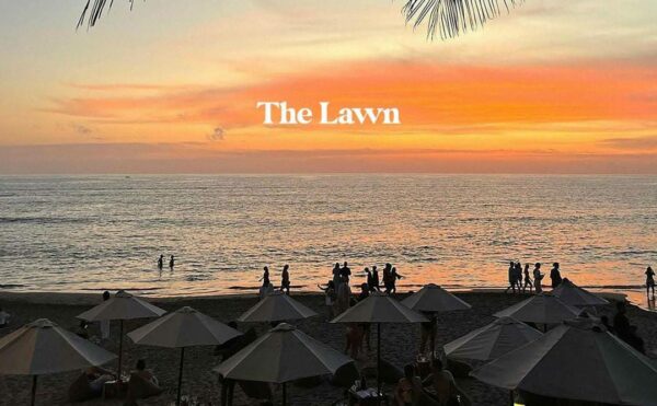 Sunset The Lawn Canggu