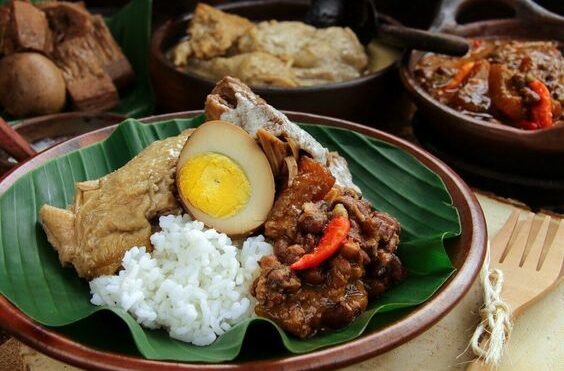 Makanan Khas Gudeg