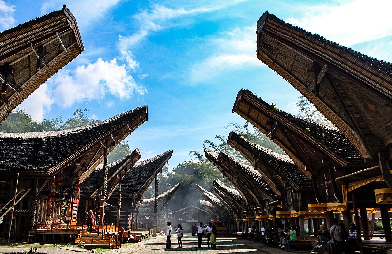 Kesenian Tradisional Sulawesi Selatan