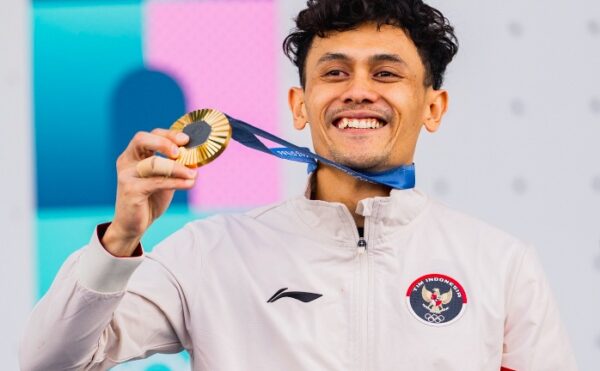 Veddriq Leonardi dengan prestasi medali emas pada Olympic Paris 2024