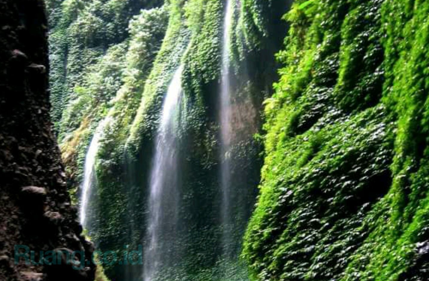 Air Terjun Madakaripura