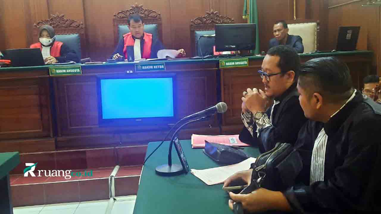 Kapten Morgan Abal-Abal Jalani Sidang Penipuan di pengadilan negeri surabaya