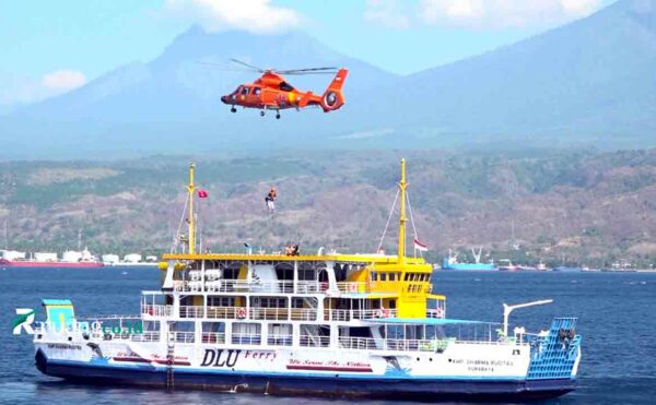 Latihan Gabungan BASARNAS Karuna Nisevanam Top Drill Exercise 2024 di perairan Selat Bali