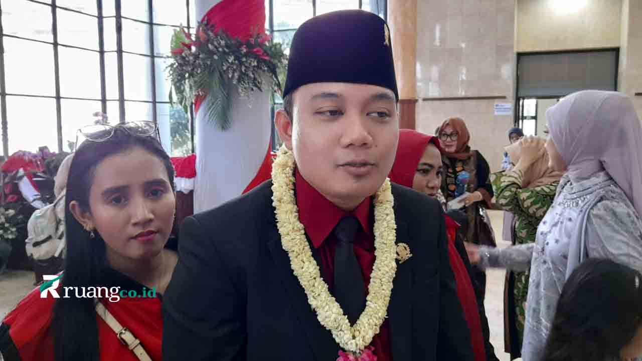 Fuad Bernadi Siap Bantu Tri Rismaharini di Pilgub Jatim