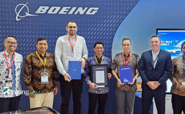 ITS dan Boeing Indonesia penandatanganan MoU