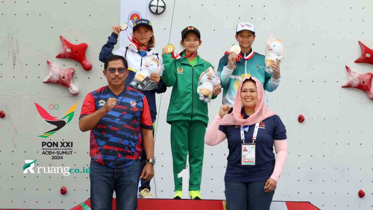 Panjat Tebing Nomor Combined Putri Jawa Timur Raih Medali Emas