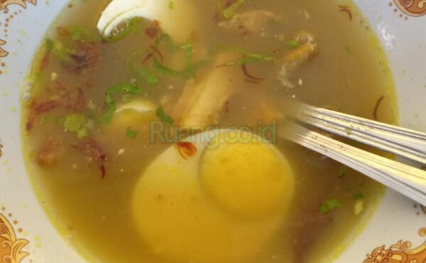 Makanan Khas Indonesia disukai Turis - Soto