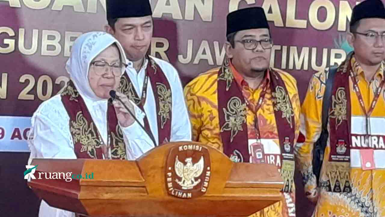 Janji Risma - Gus Hans Gratiskan SMA di Jawa Timur