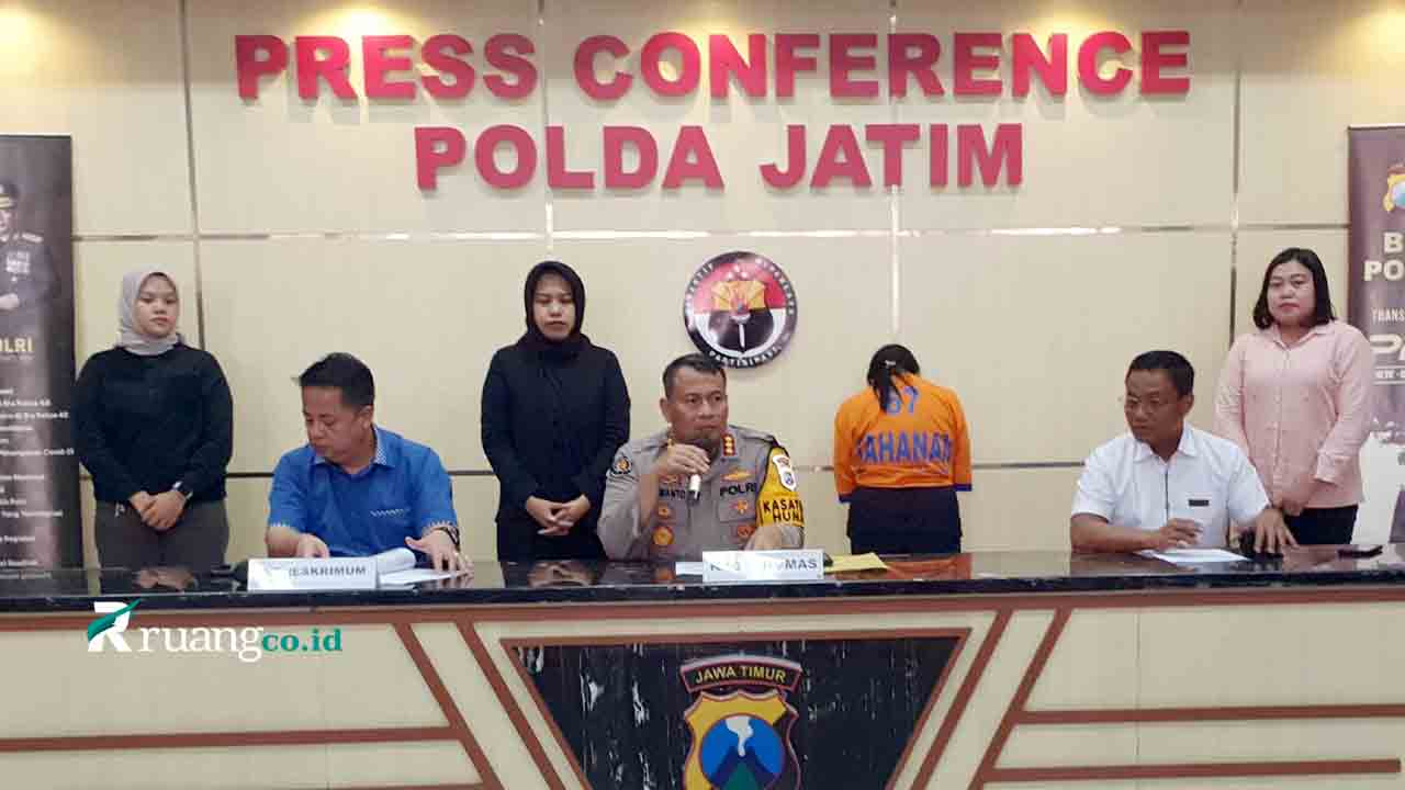 Polda Jatim konferensi pers Baby sister berikan Obat penggemuk