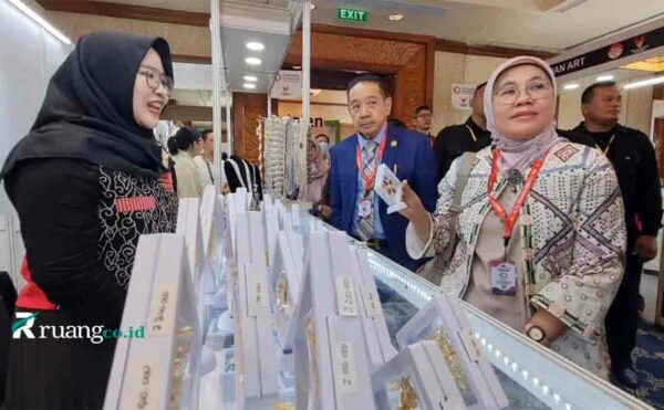 Surabaya International Jewellery Fair 2024