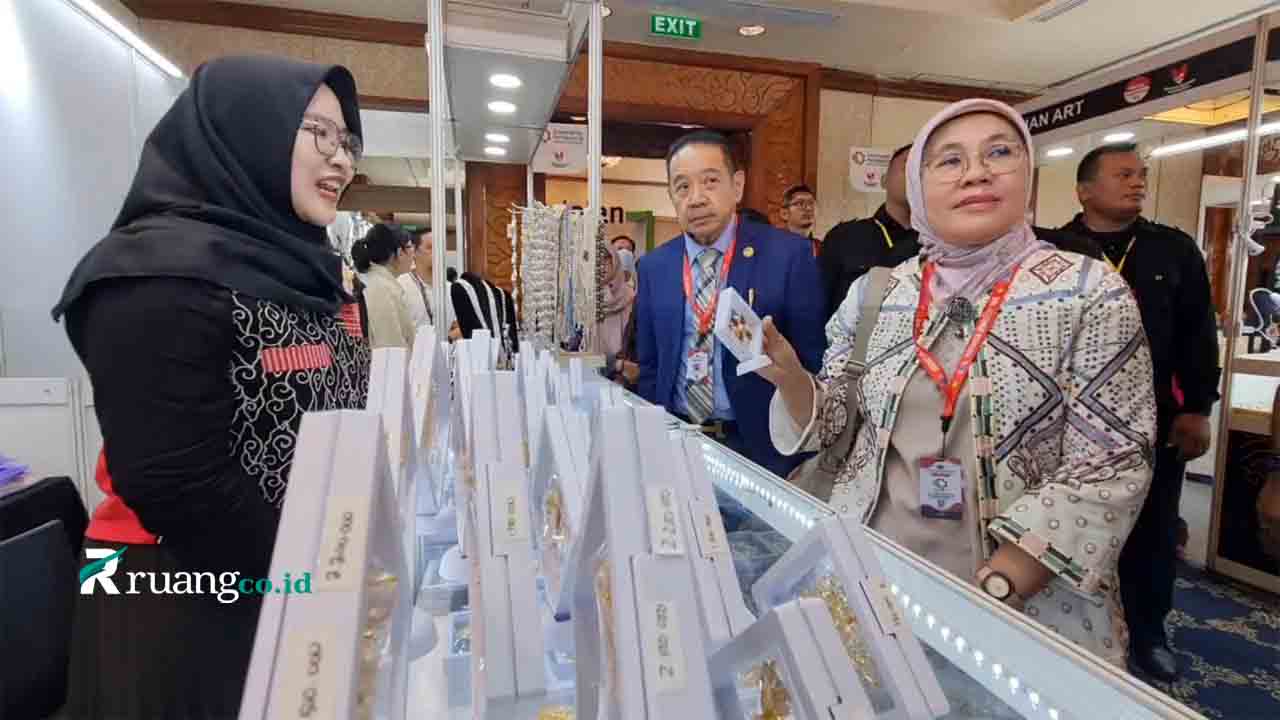 Surabaya International Jewellery Fair 2024