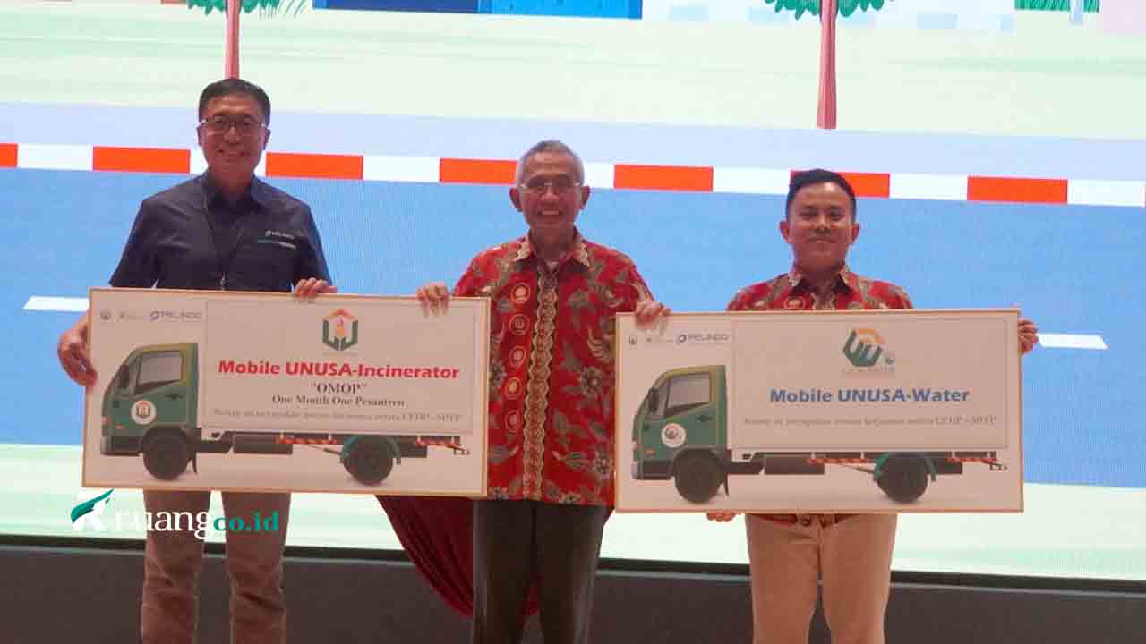 Unusa luncurkan mobil Water Treatment dan Incinerator