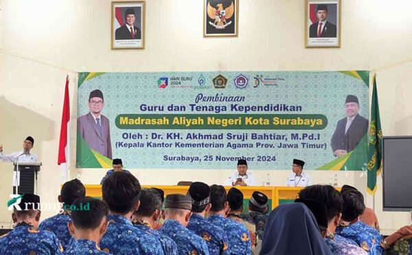 Hari Guru Nasional 2024 MAN Kota Surabaya