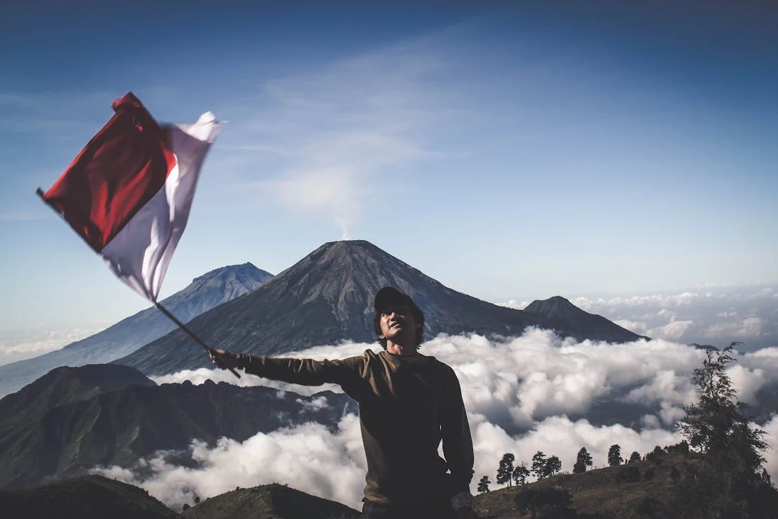 Kekayaan Indonesia termasuk bahasa daerah