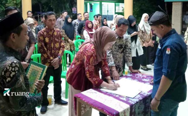 KPU Sidoarjo lantik KPPS