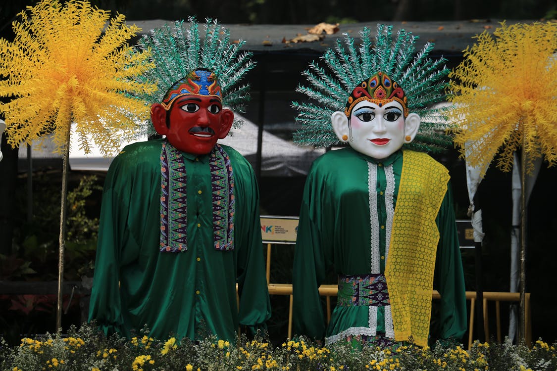 Kesenian tradisional dari Jakarta Ondel-ondel