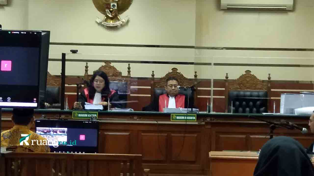 Gus Muhdlor dituntut KPK