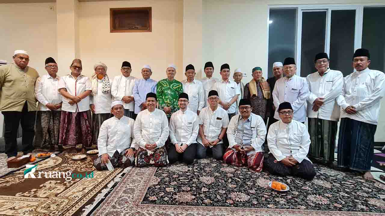 Doa bersama Kyai Santri Nasional