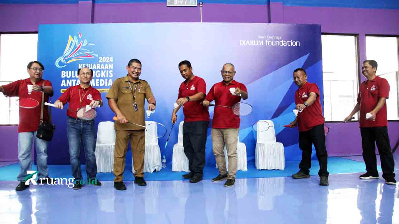 Kejuaraan Bulutangkis Antar Media 2024 Zona Timur di Surabaya