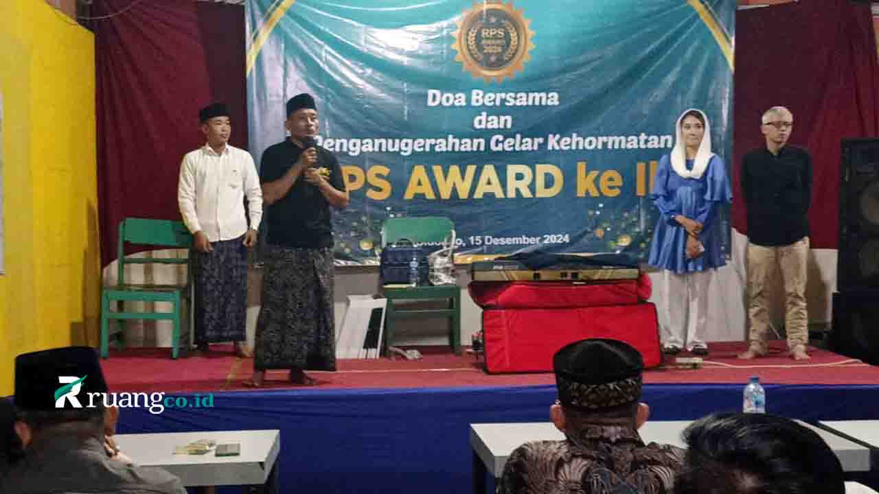 RPS Award 2024 Subandi Tokoh Politik Terinspiratif