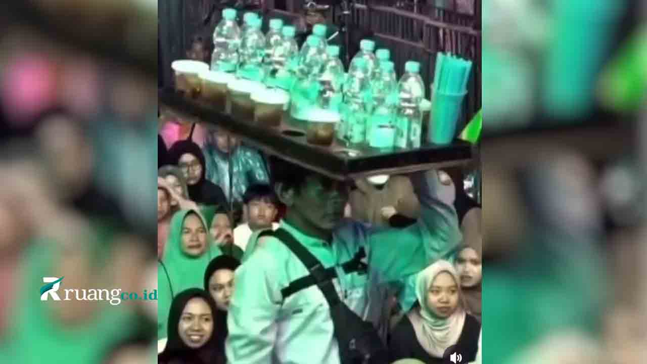 kisah penjual es teh viral setelah diolok Gus Miftah