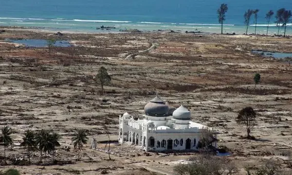 Menegnang 20 Tahun Tsunami Aceh