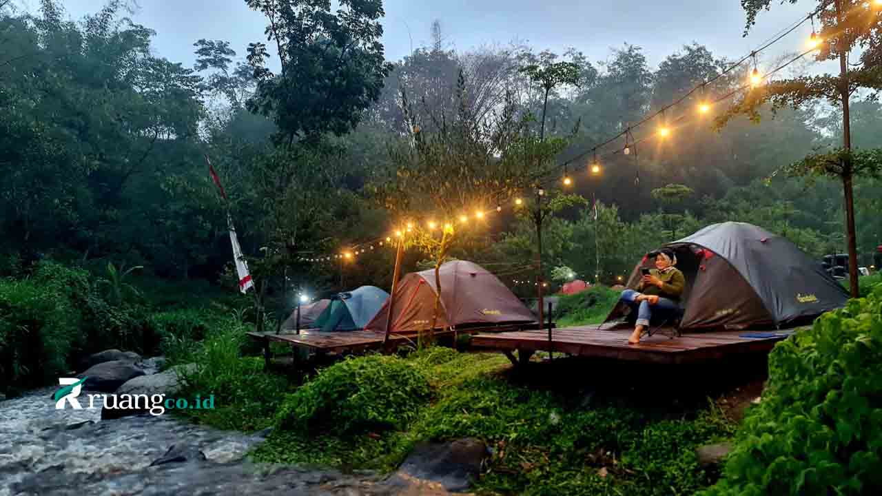 glamping dan outbound di Trawas Mojokerto