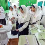 program makan bergizi gratis MTSN 3 Surabaya