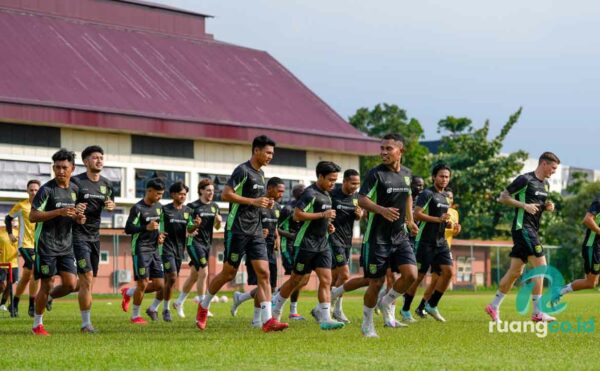 pertandingan pekan ke-18 Liga 1 PSS Sleman vs Persebaya