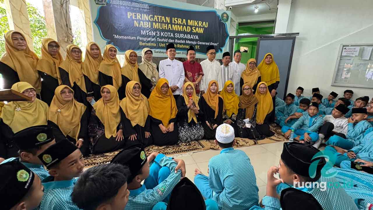 Isra Mi'raj MTsN 3 Surabaya