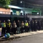 patroli keamanan malam Surabaya