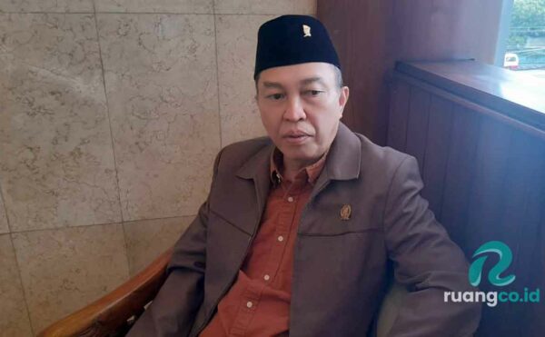 anggota Komisi D DPRD Jawa Timur, Martin Hamonangan