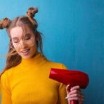 Rambut Sering Dikeringkan dengan Hair Dryer, Aman atau Tidak?