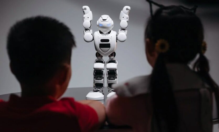 Jepang ciptakan Robot Pengasuh!