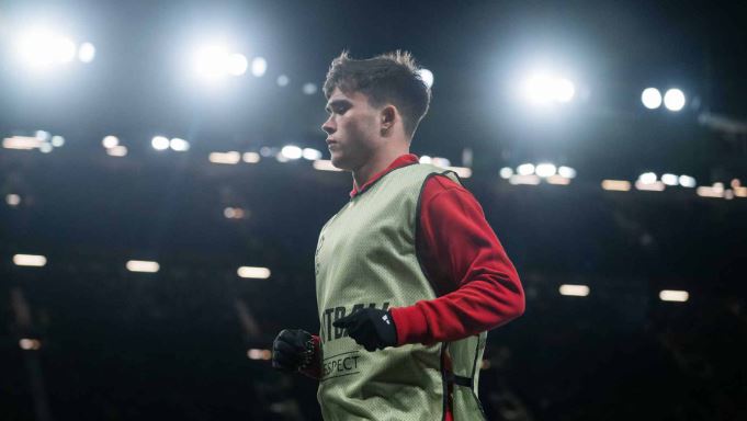 Amass menikmati menit pertamanya saat melawan Leicister City.