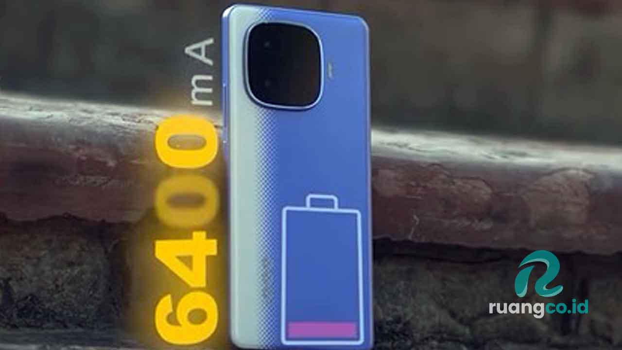 Smartphone compact flagship killer