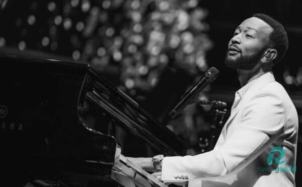 Lirik lagu John Legend All of Me