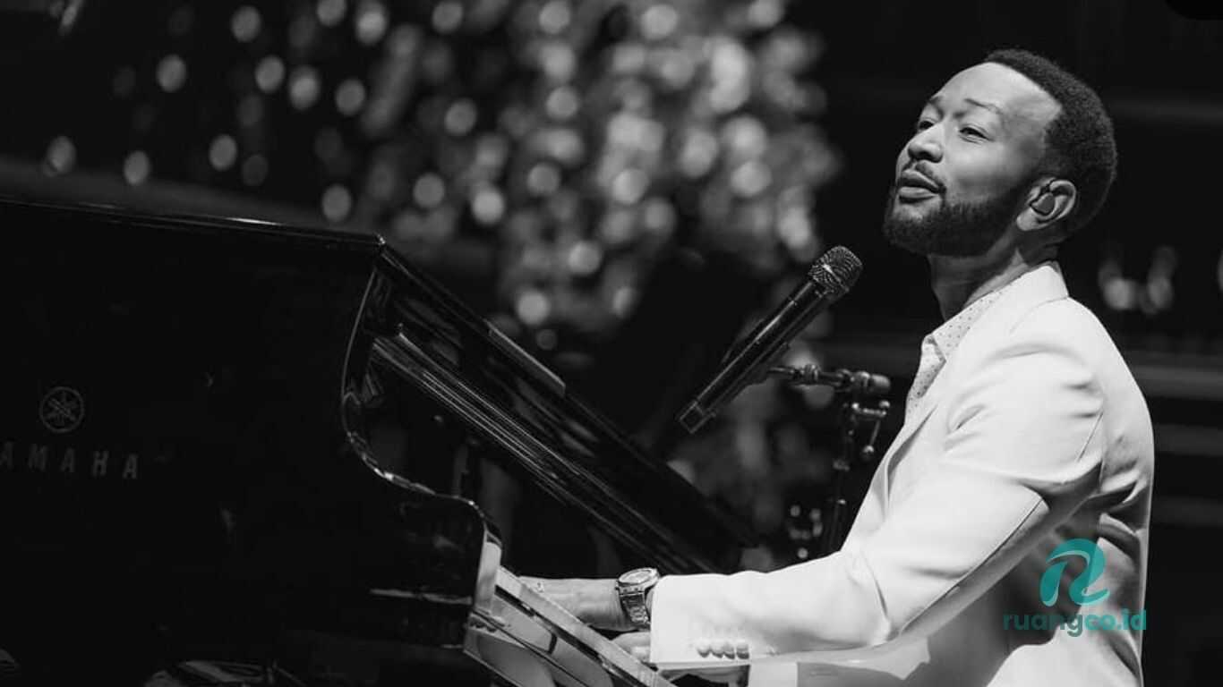 Lirik lagu John Legend All of Me