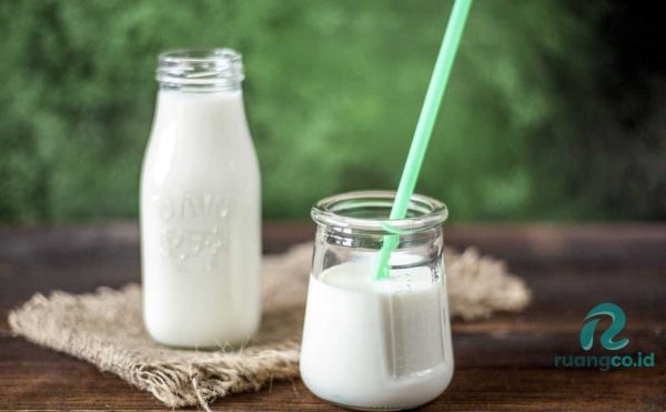 Manfaat Susu Kambing