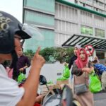 Berbagi takjil Ramadan