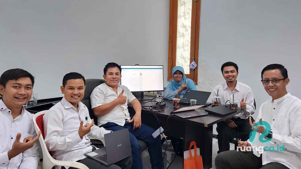 Jurnal Analis Kesehatan Indonesia