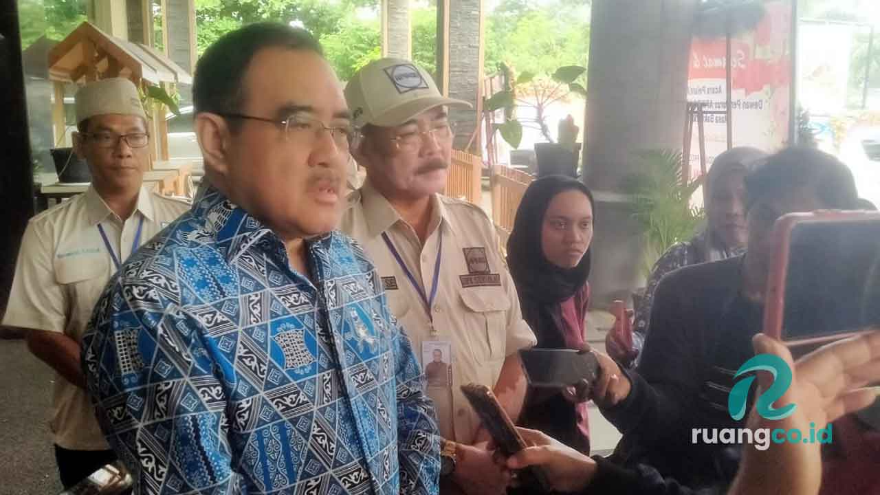 Penahanan ijazah sebagai jaminan kerja